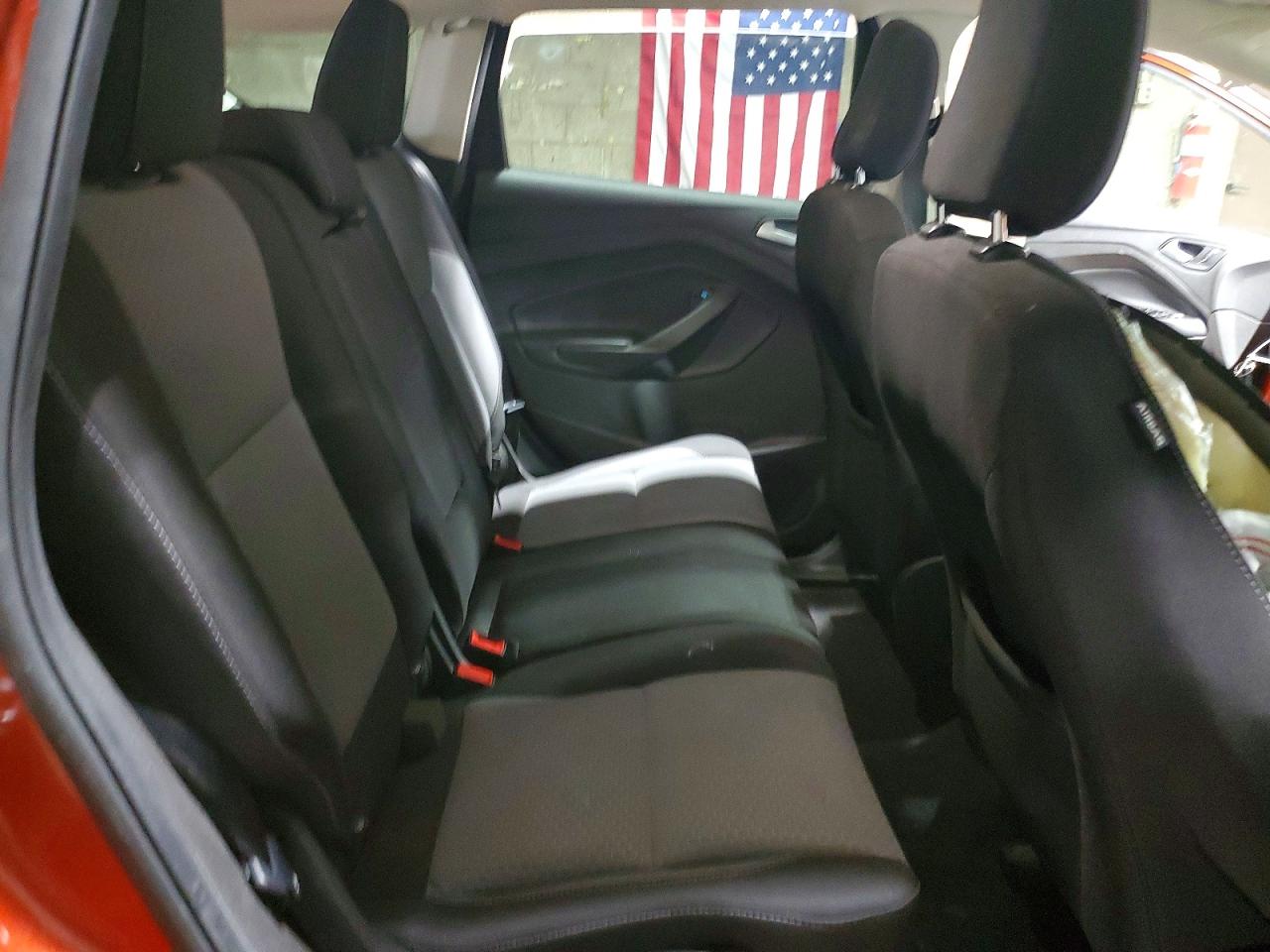 2019 FORD ESCAPE SE photo 11
