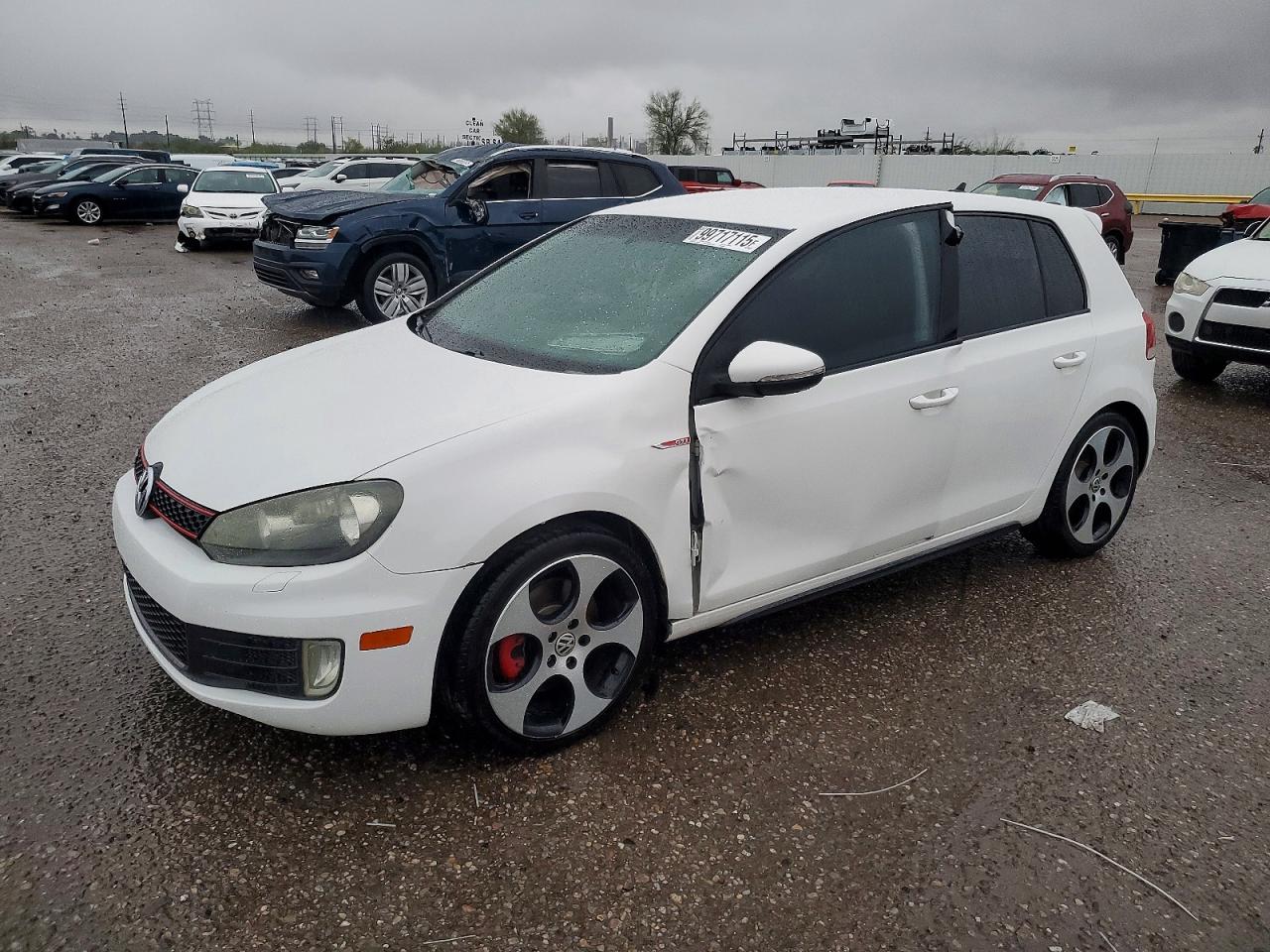 2013 VOLKSWAGEN GTI