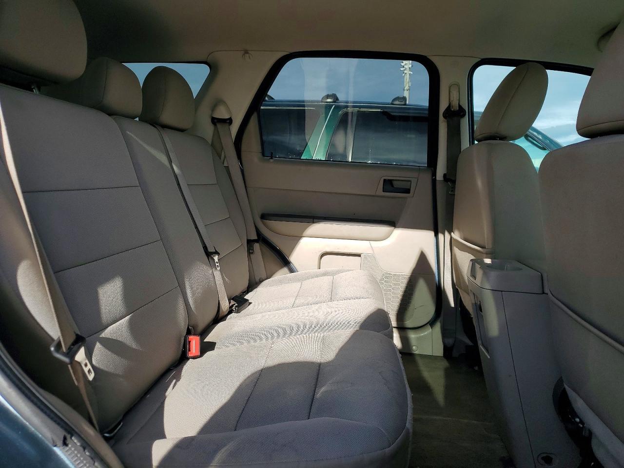 2011 FORD ESCAPE HYBRID photo 11