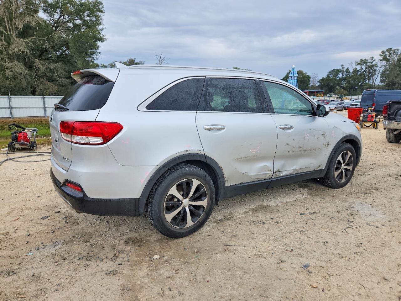 2017 KIA SORENTO EX photo 3