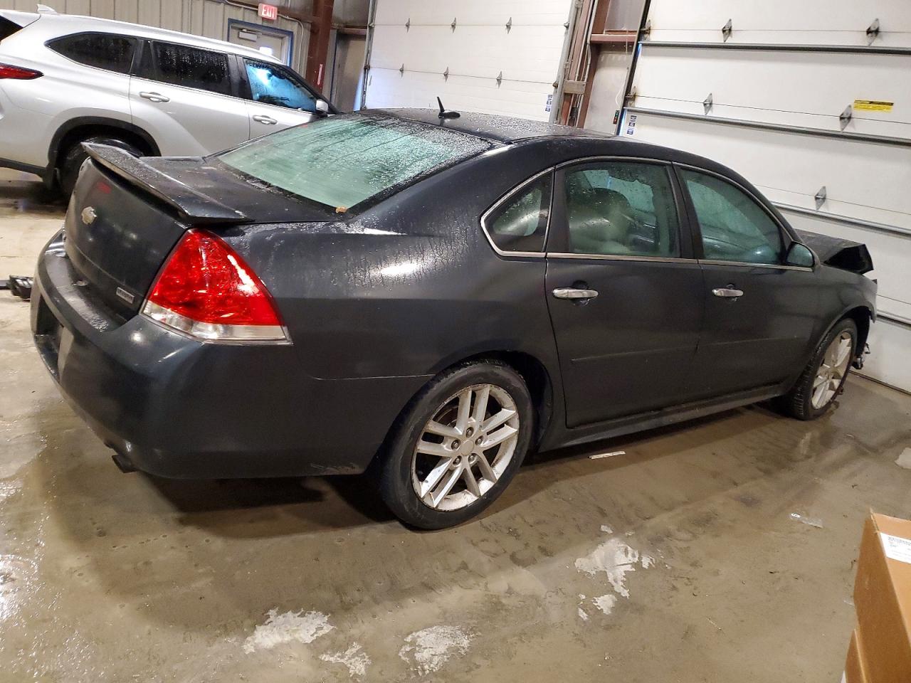2013 CHEVROLET IMPALA LTZ photo 3
