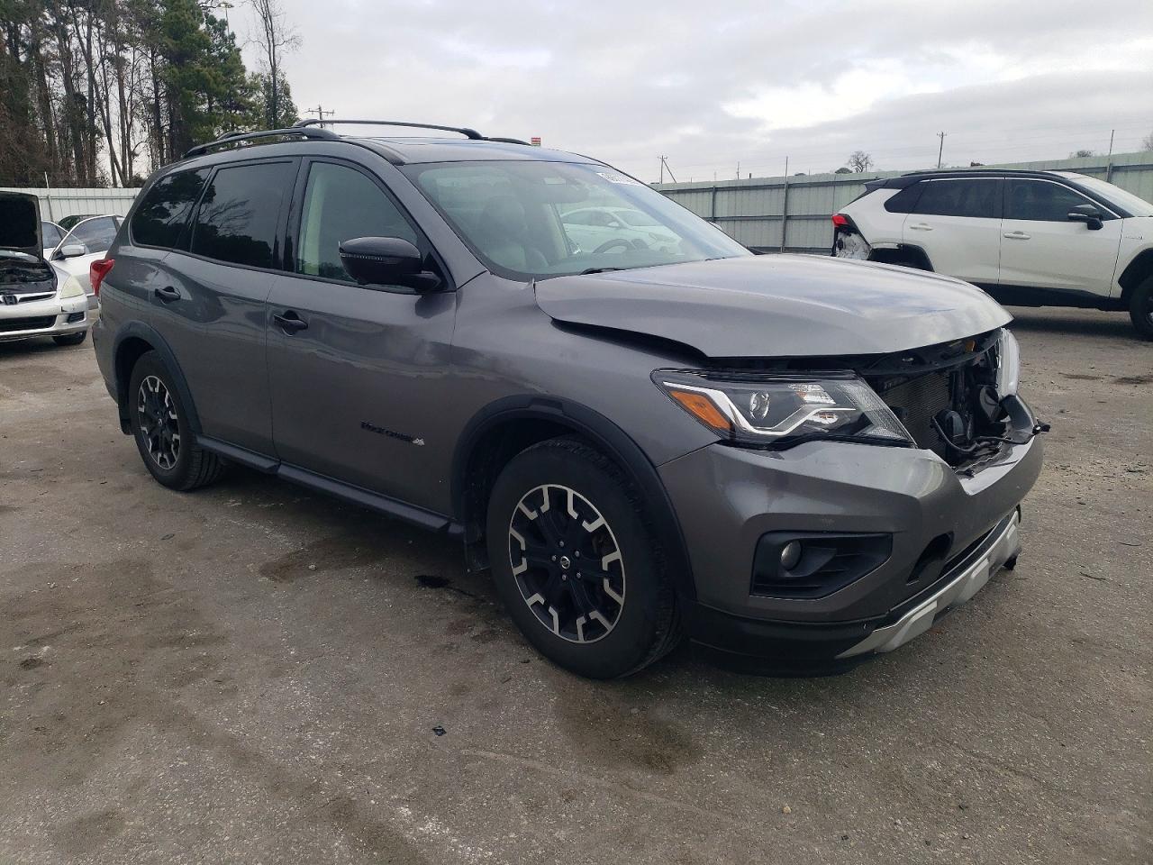 2020 NISSAN PATHFINDER SL photo 4