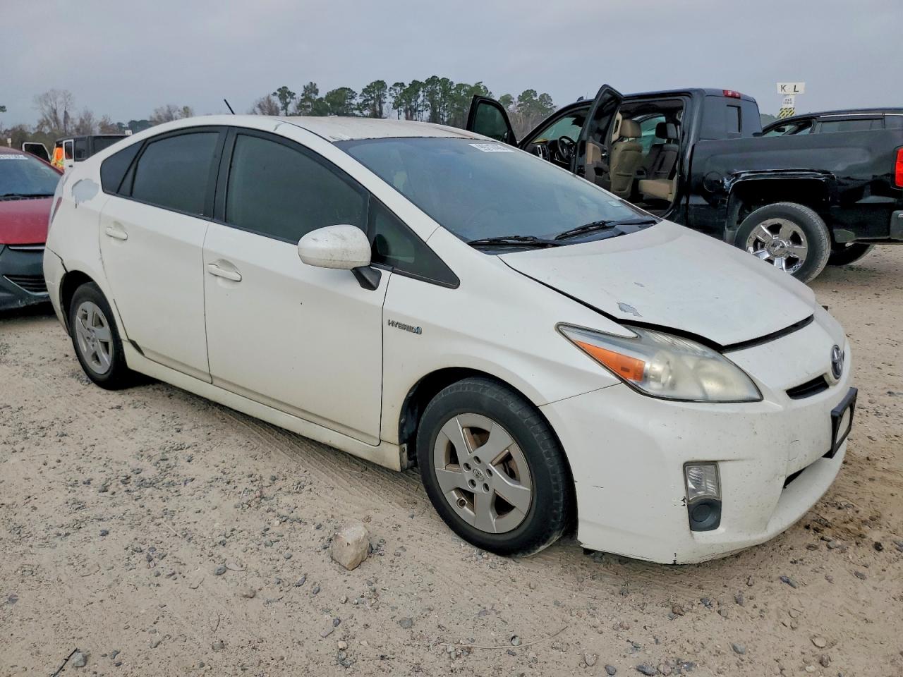 2010 TOYOTA PRIUS photo 4
