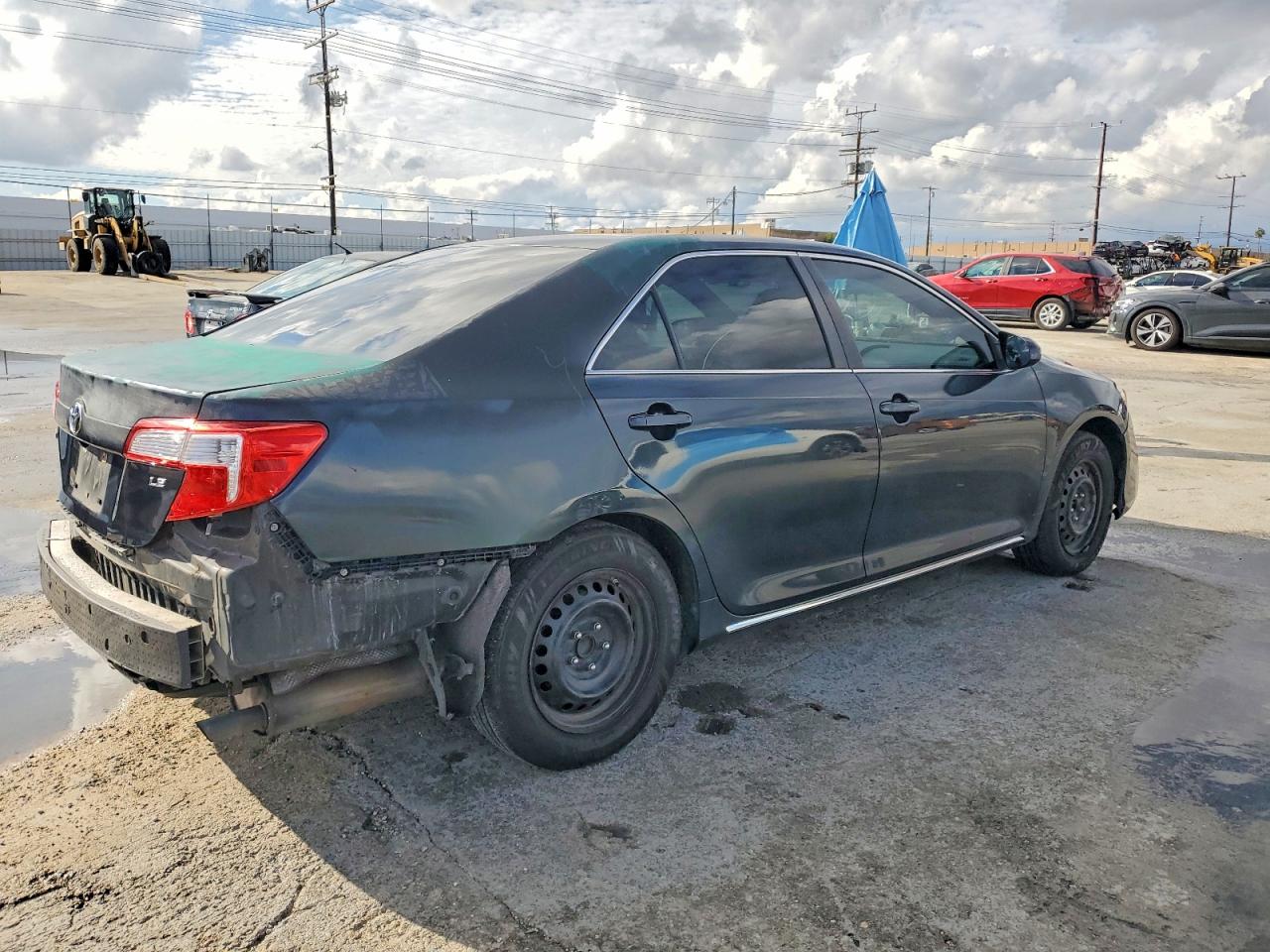 2012 TOYOTA CAMRY BASE photo 3