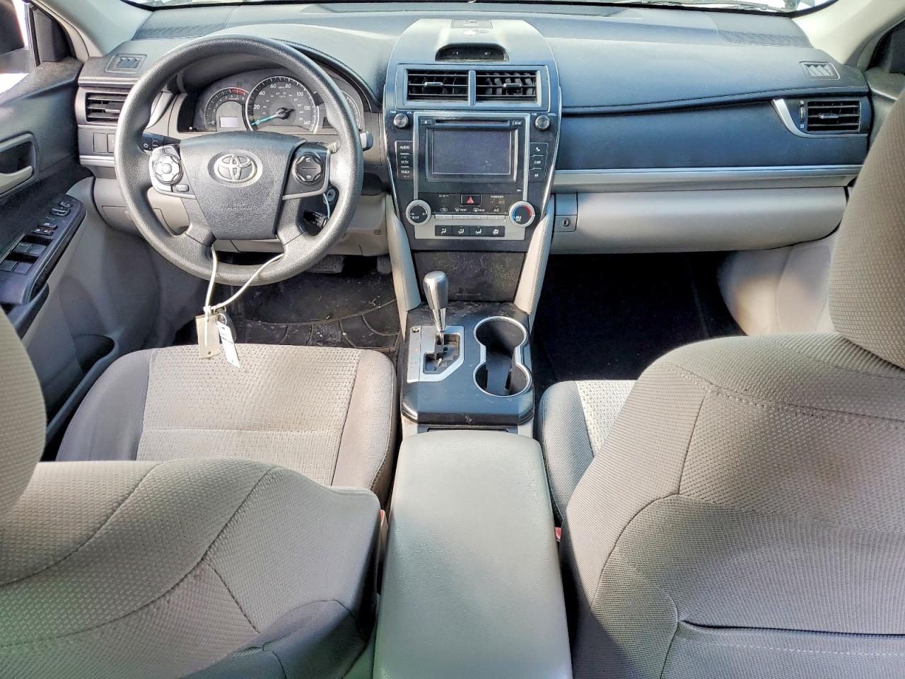 2012 TOYOTA CAMRY BASE photo 8