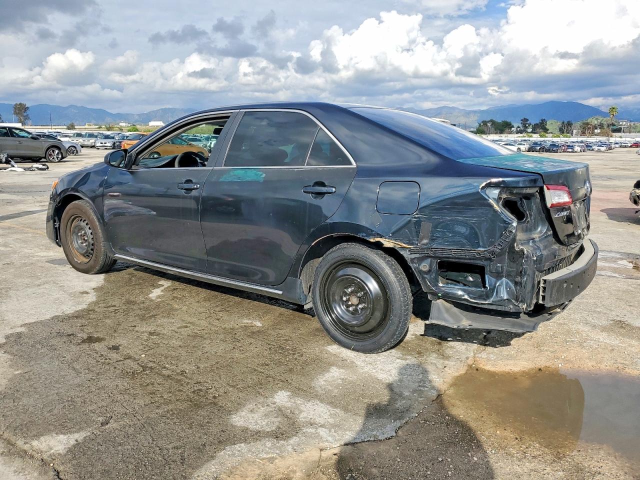2012 TOYOTA CAMRY BASE photo 2