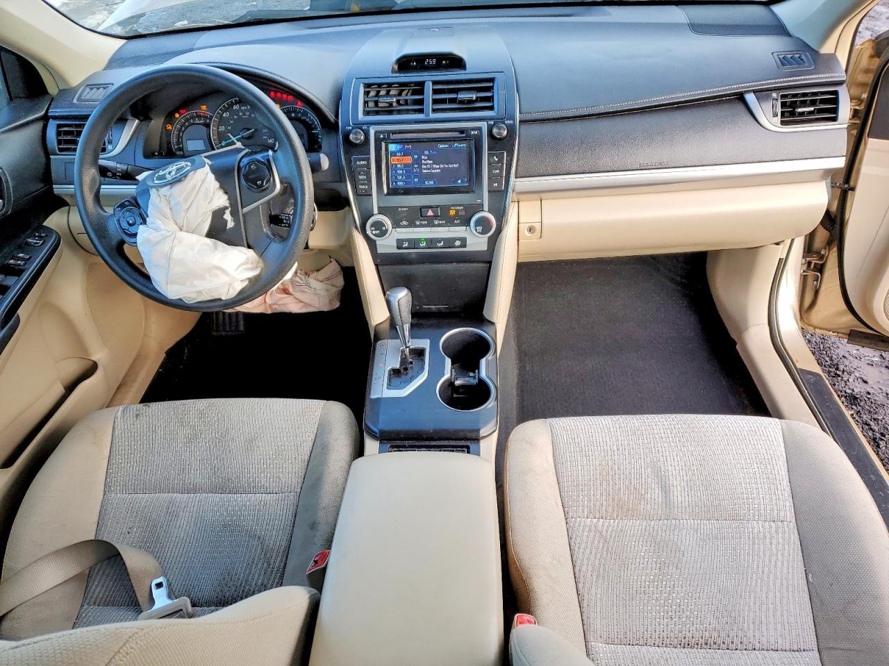 2012 TOYOTA CAMRY BASE photo 8