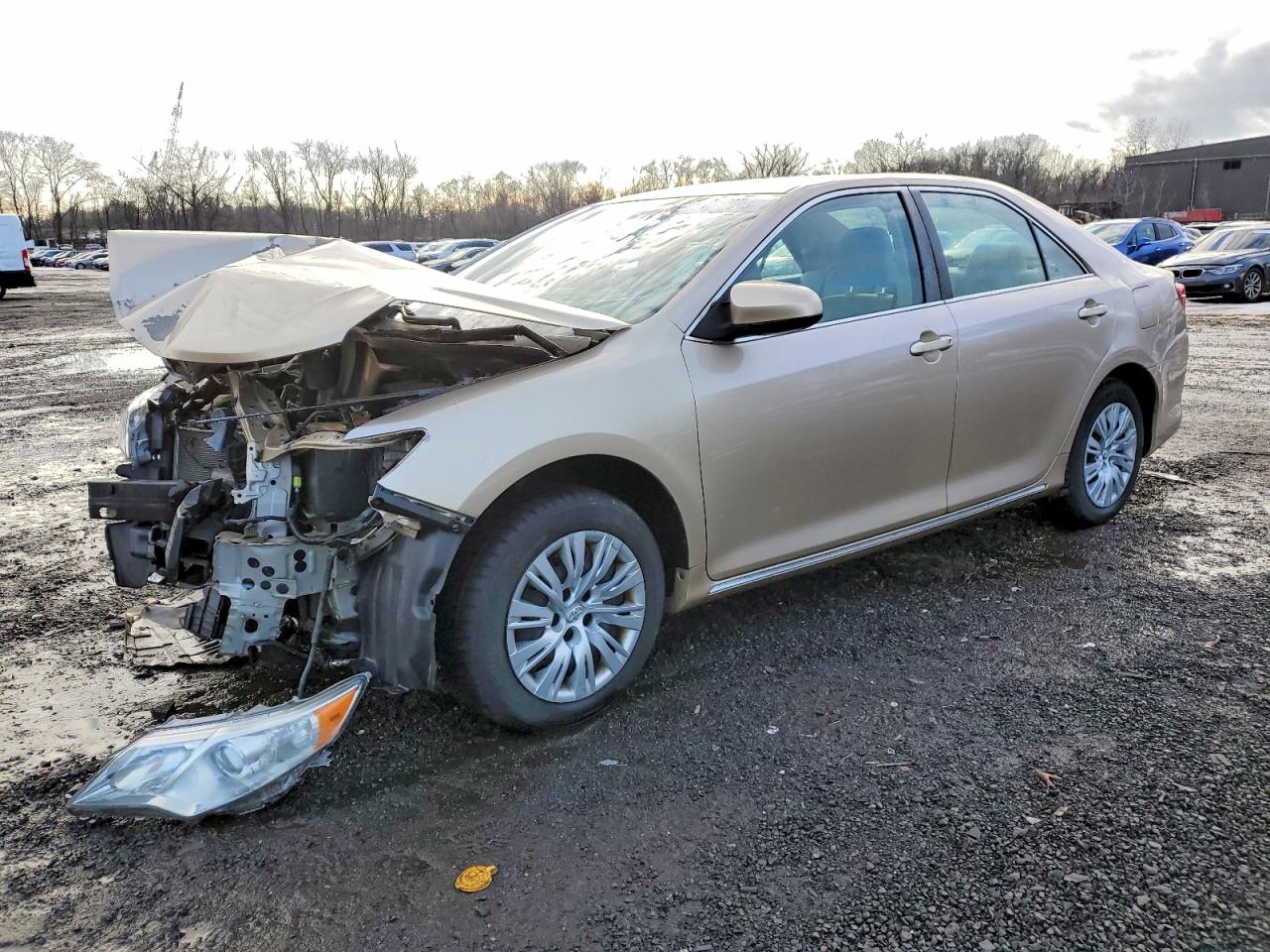 2012 TOYOTA CAMRY