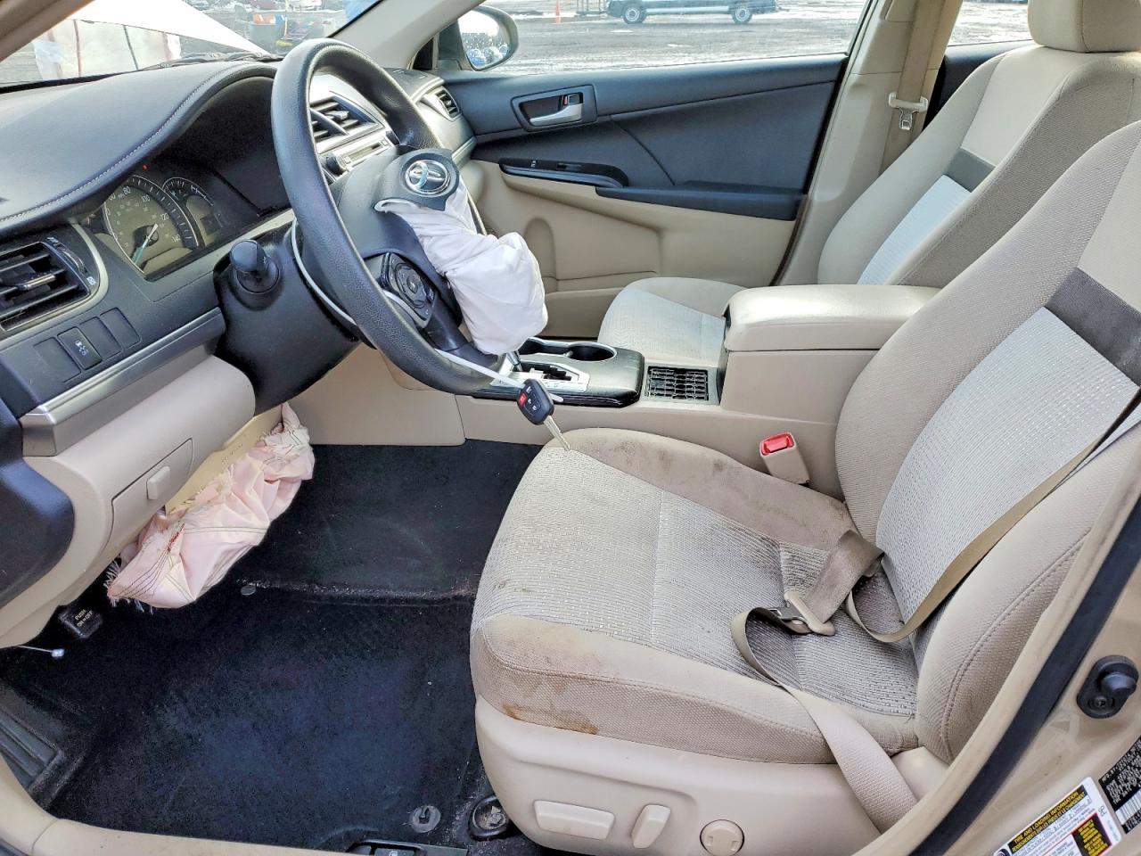 2012 TOYOTA CAMRY BASE photo 7