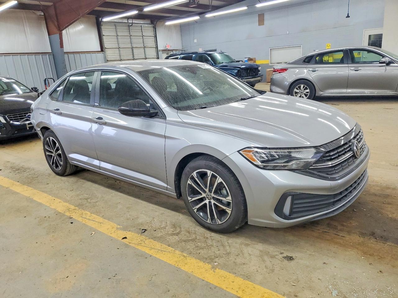 2024 VOLKSWAGEN JETTA SPORT photo 4