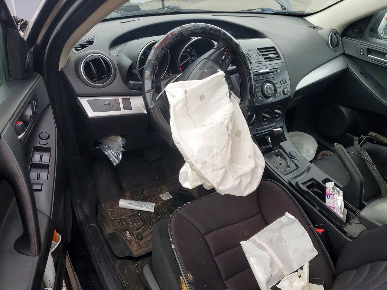 2013 MAZDA 3 I photo 8