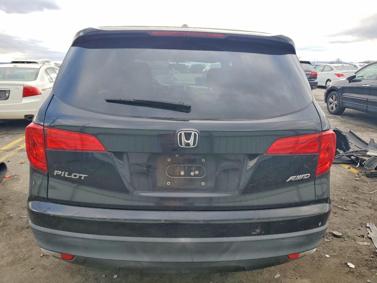 2016 HONDA PILOT EXL photo 6