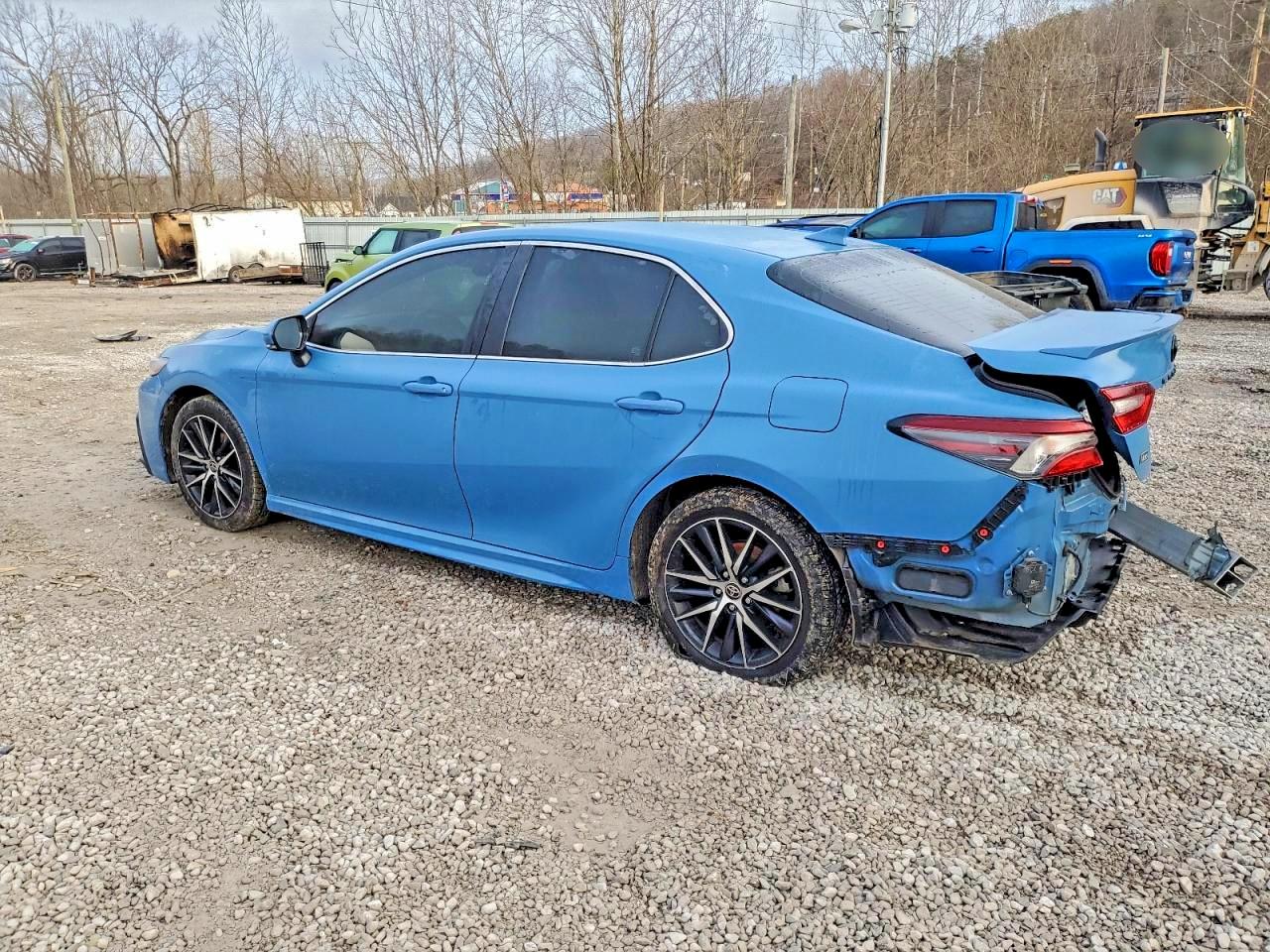 2024 TOYOTA CAMRY SE NIGHT SHADE photo 4