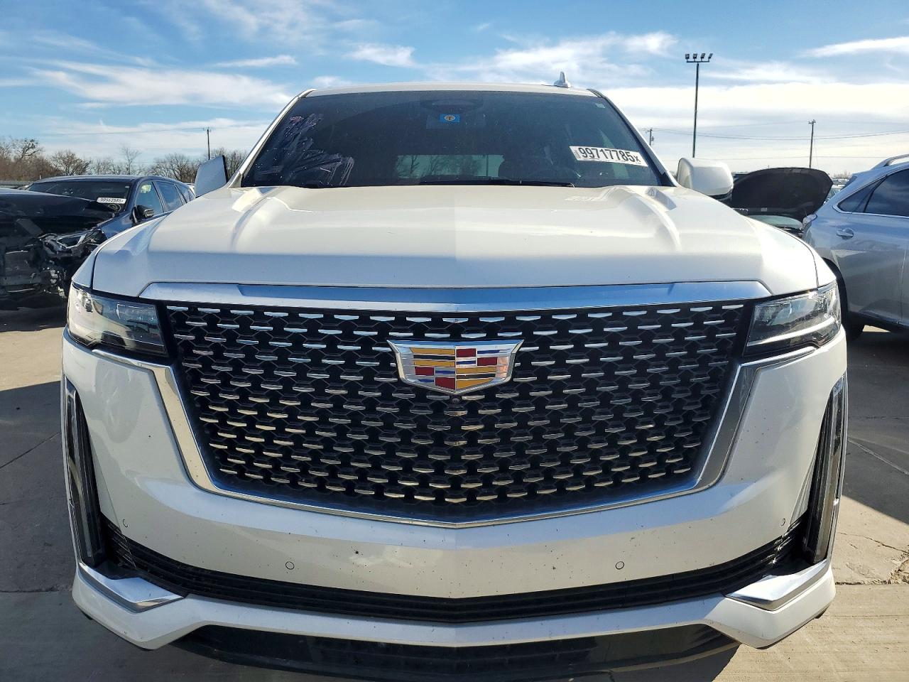 2022 CADILLAC ESCALADE LUXURY photo 5