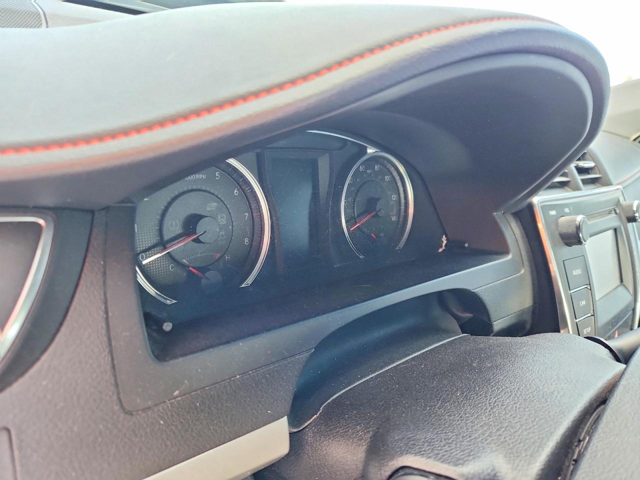2017 TOYOTA CAMRY LE photo 9