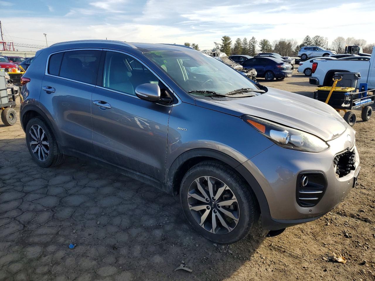 2017 KIA SPORTAGE EX photo 4