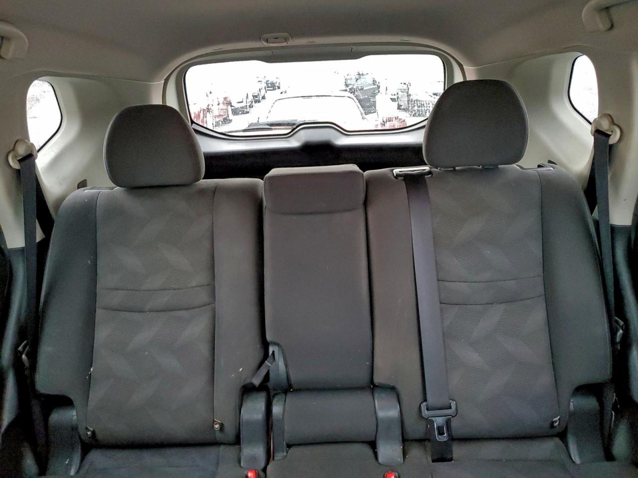 2016 NISSAN ROGUE S photo 10