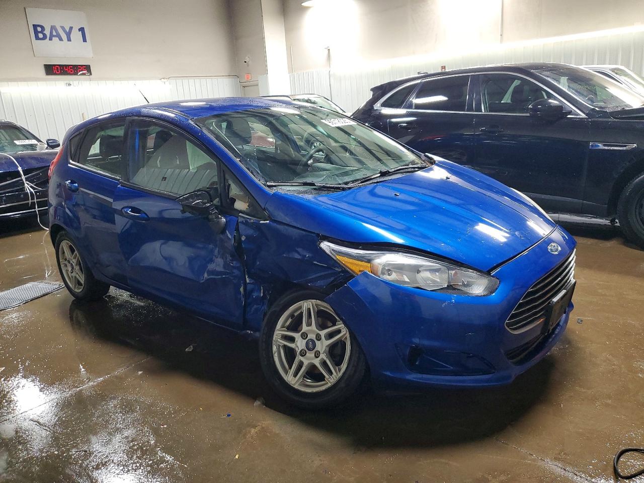 2018 FORD FIESTA SE photo 4