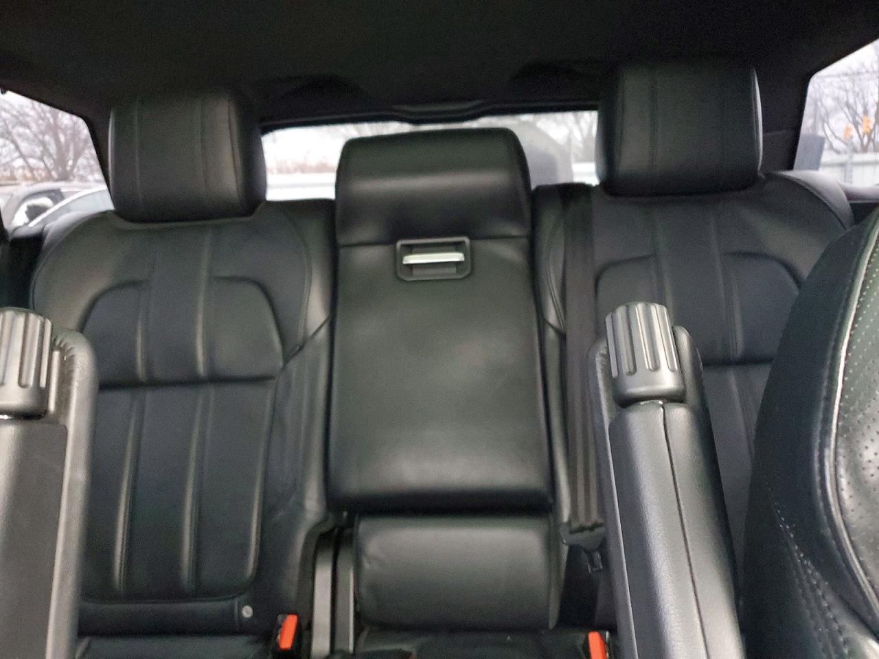 2016 LAND ROVER RANGE ROVER SPORT HSE photo 10