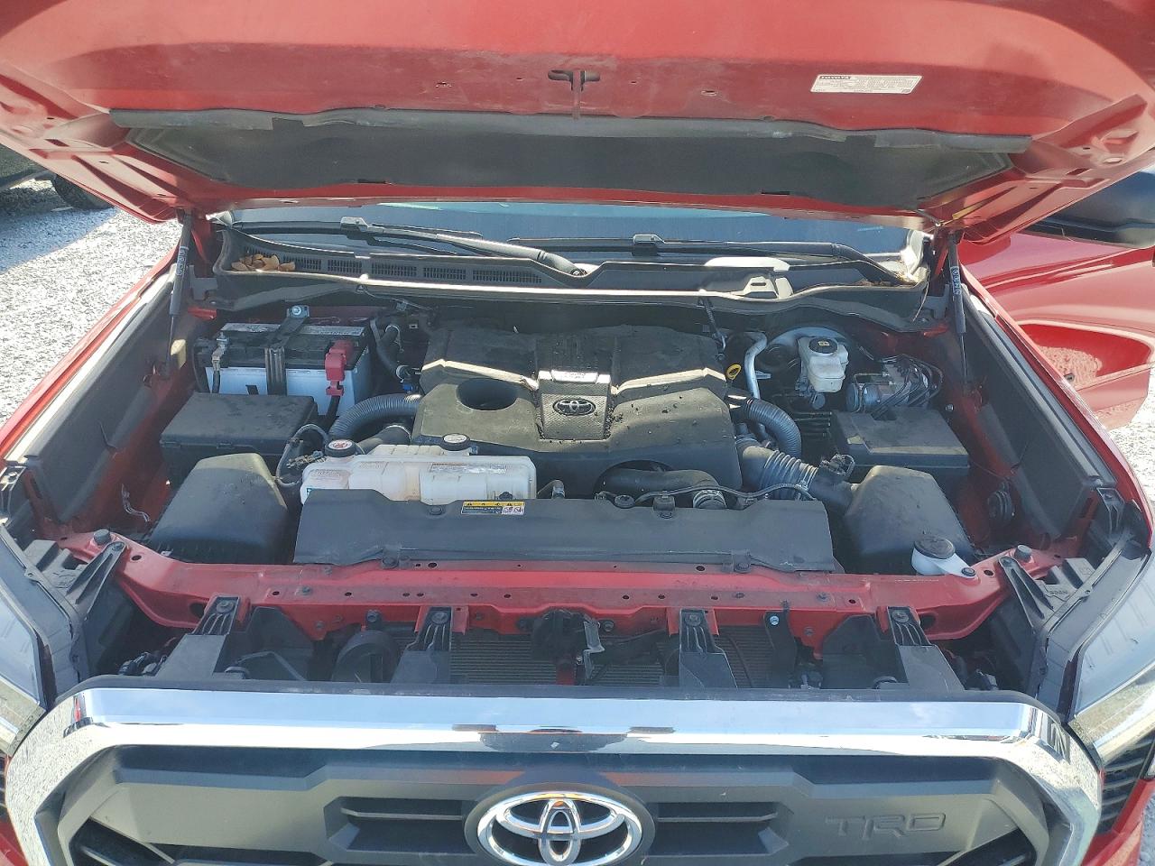 2024 TOYOTA TUNDRA CREWMAX SR photo 12