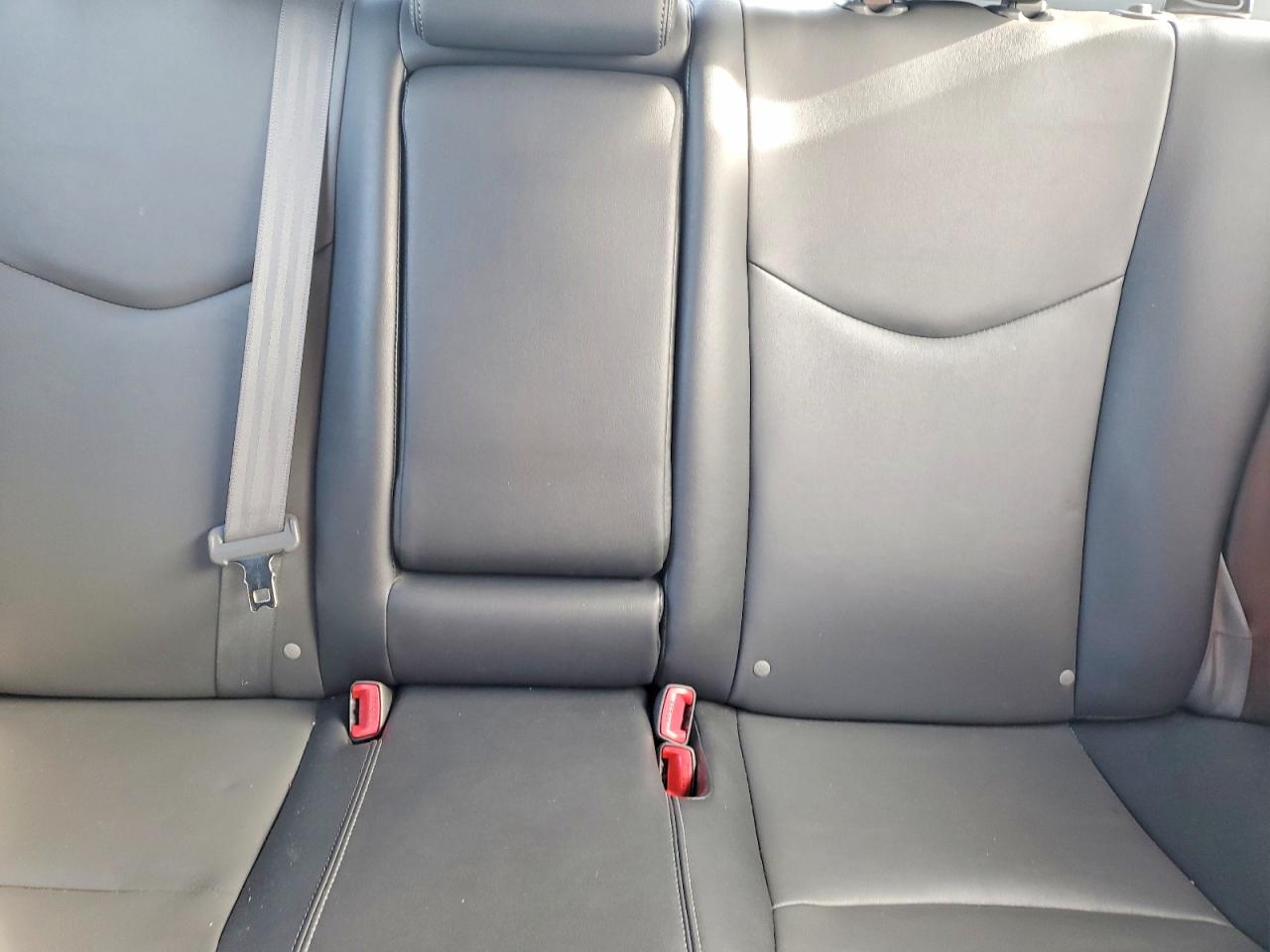 2012 TOYOTA PRIUS photo 10