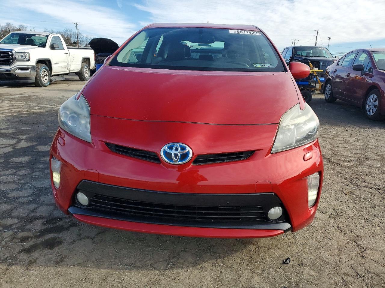 2012 TOYOTA PRIUS photo 5