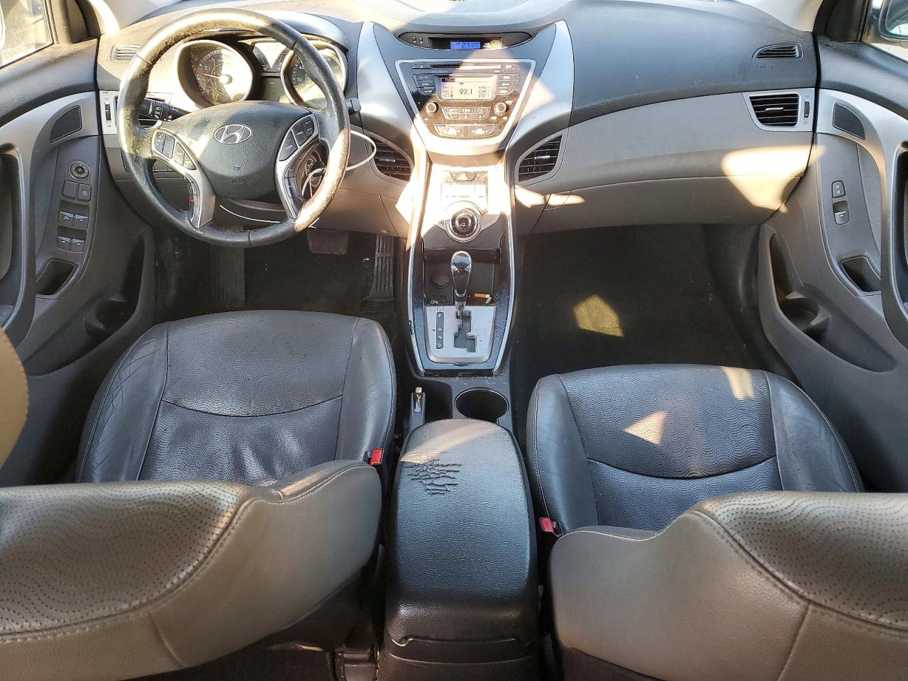 2013 HYUNDAI ELANTRA GLS photo 8