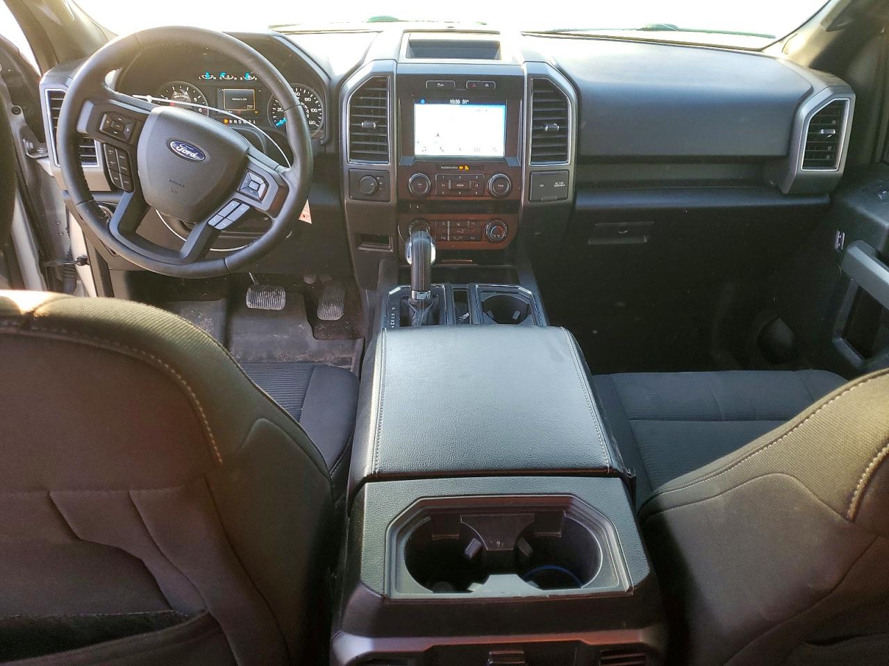2017 FORD F150 SUPERCREW photo 8