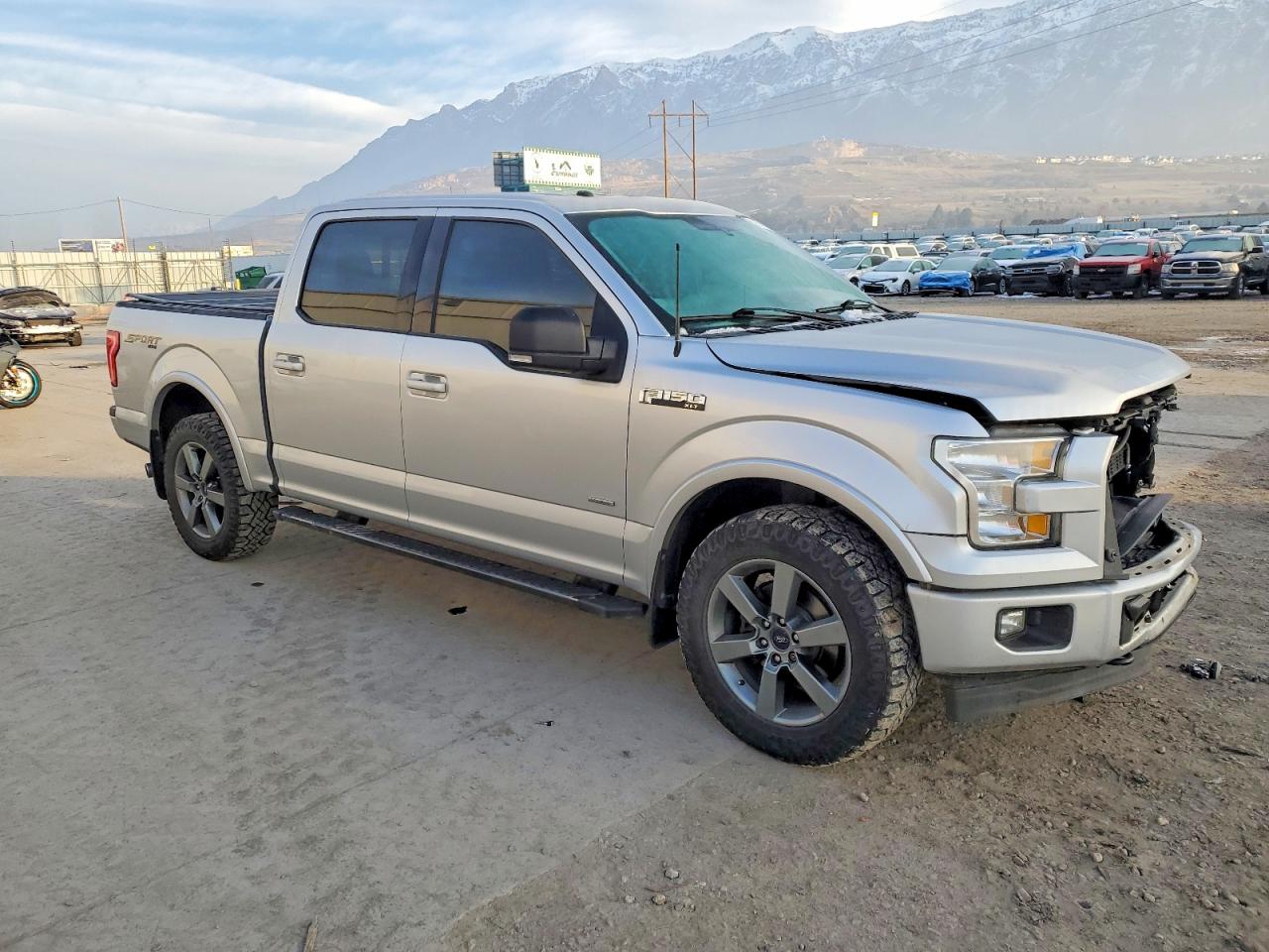 2017 FORD F150 SUPERCREW photo 4