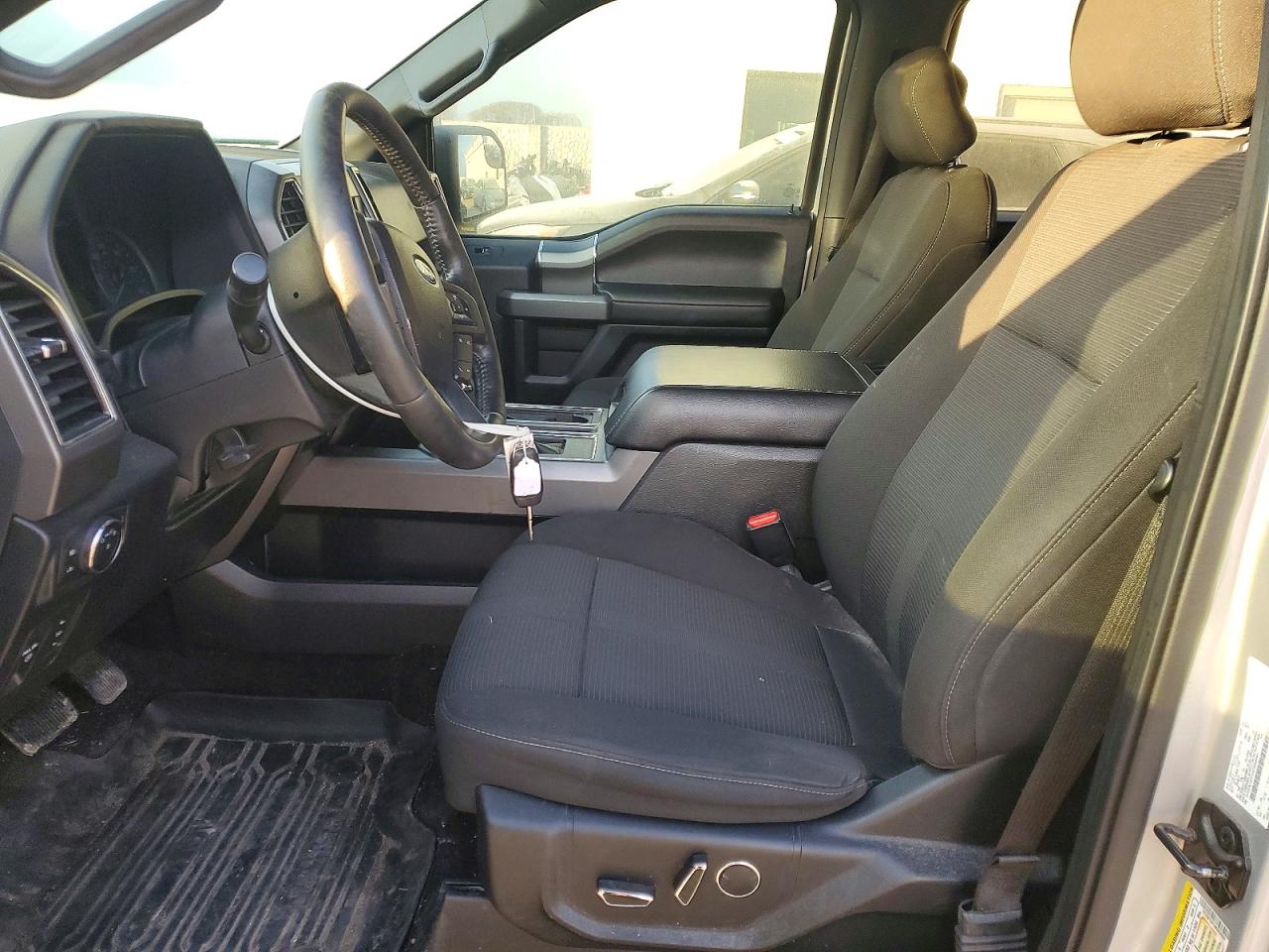2017 FORD F150 SUPERCREW photo 7