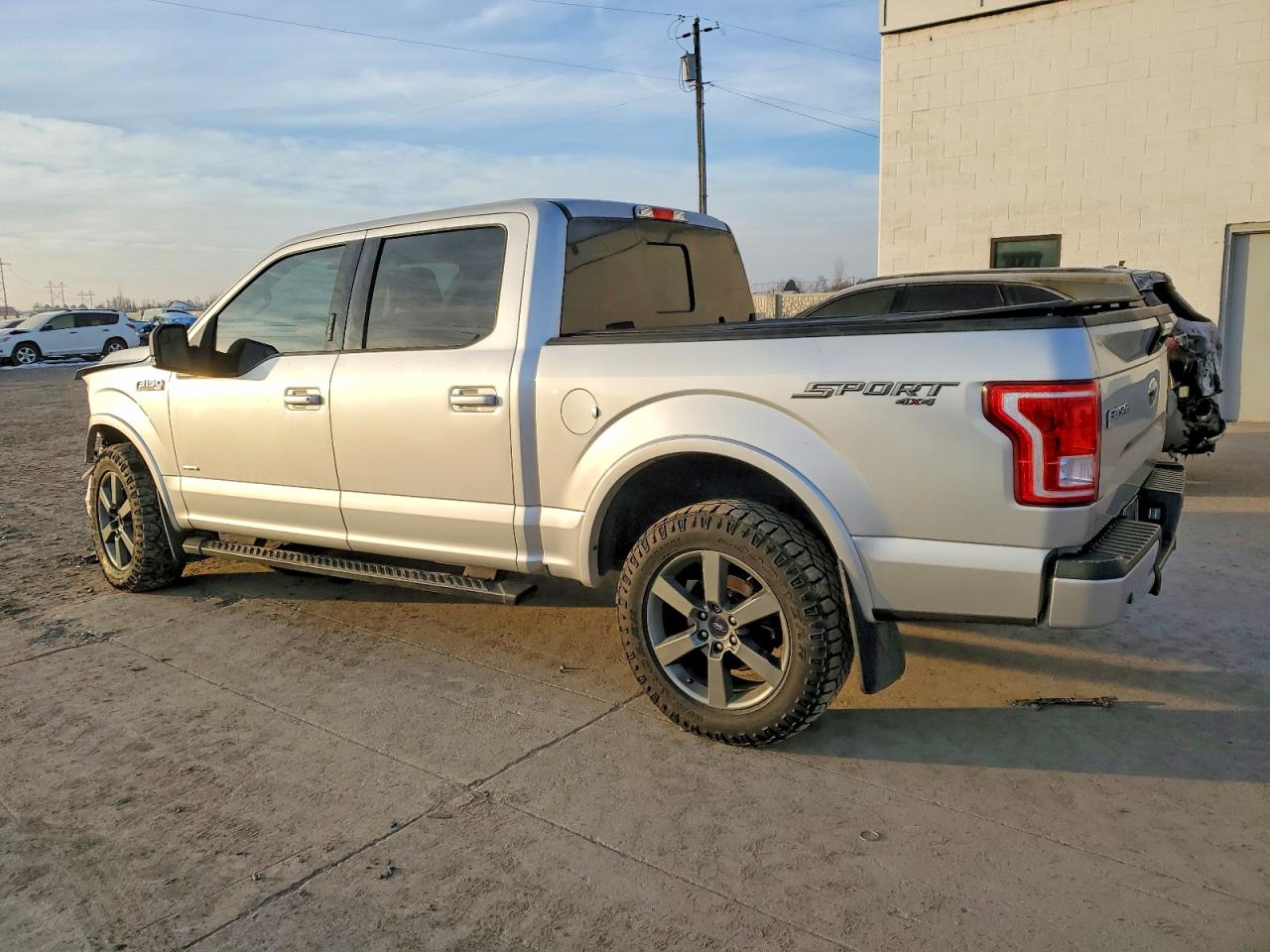 2017 FORD F150 SUPERCREW photo 2
