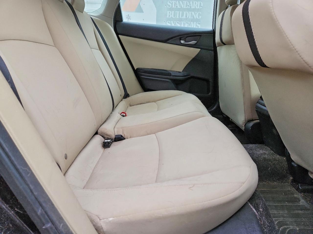 2017 HONDA CIVIC LX photo 10