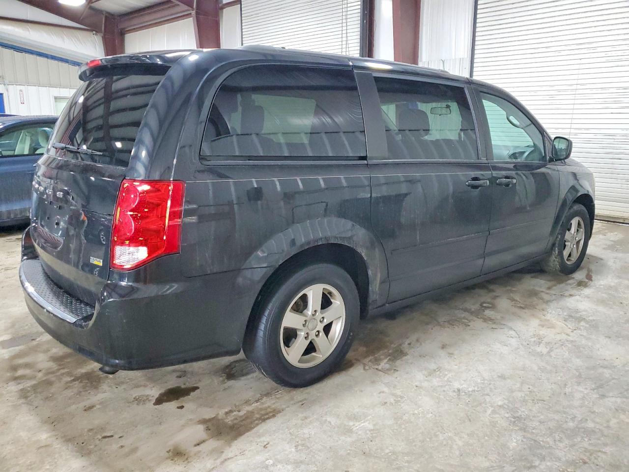 2012 DODGE GRAND CARAVAN SXT photo 3