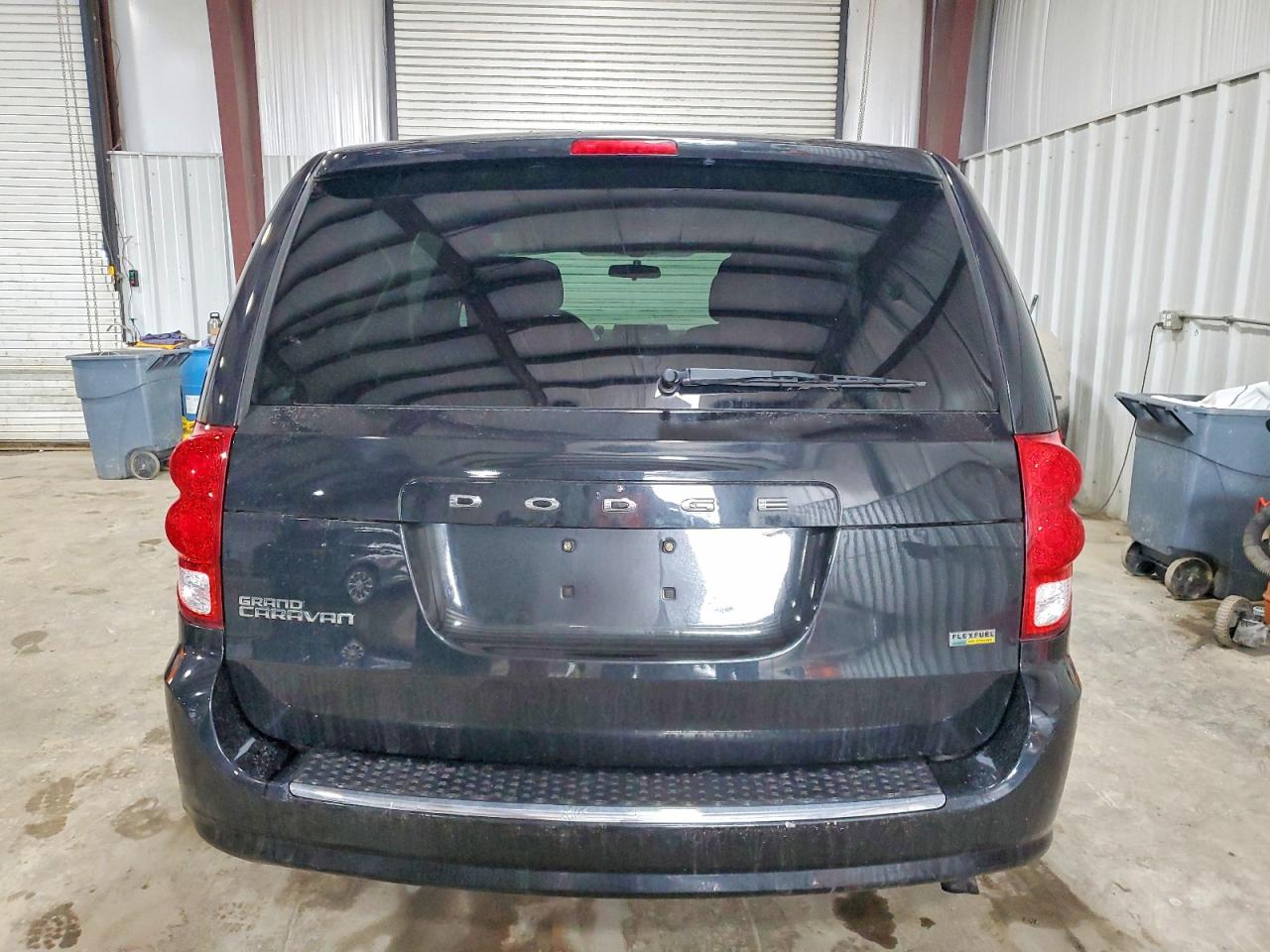 2012 DODGE GRAND CARAVAN SXT photo 6