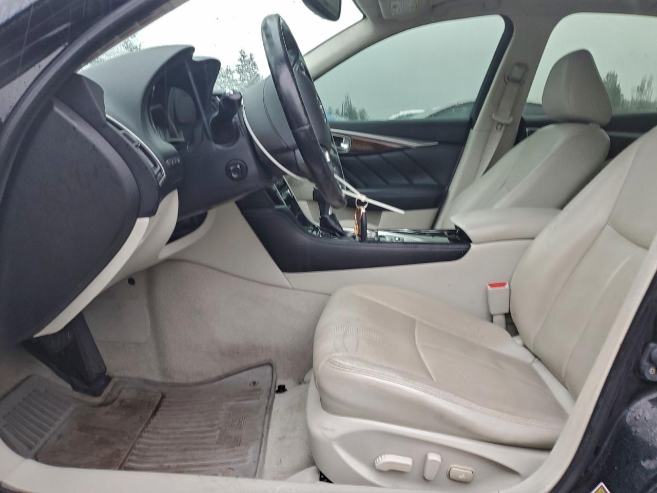 2015 INFINITI Q50 BASE photo 7
