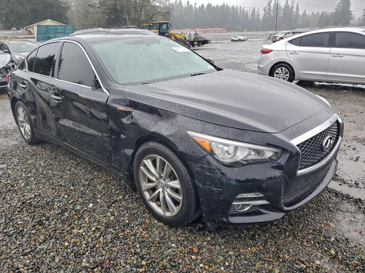 2015 INFINITI Q50 BASE photo 4