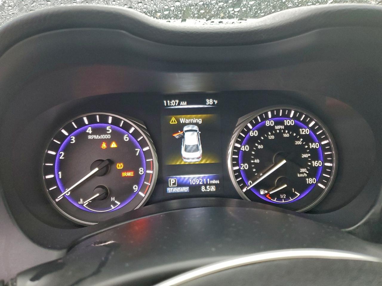 2015 INFINITI Q50 BASE photo 9