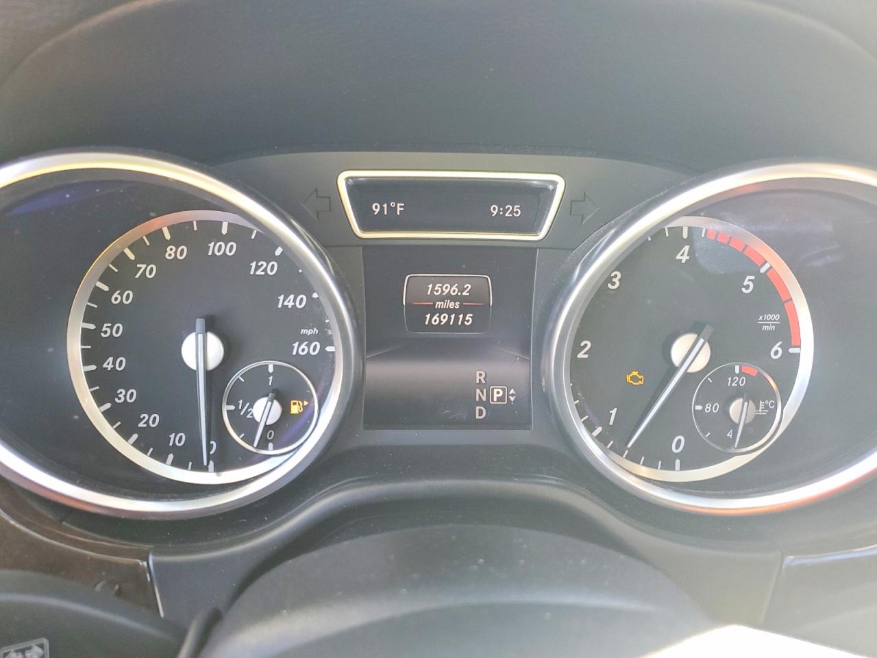 2014 MERCEDES-BENZ GL 350 BLUETEC photo 9