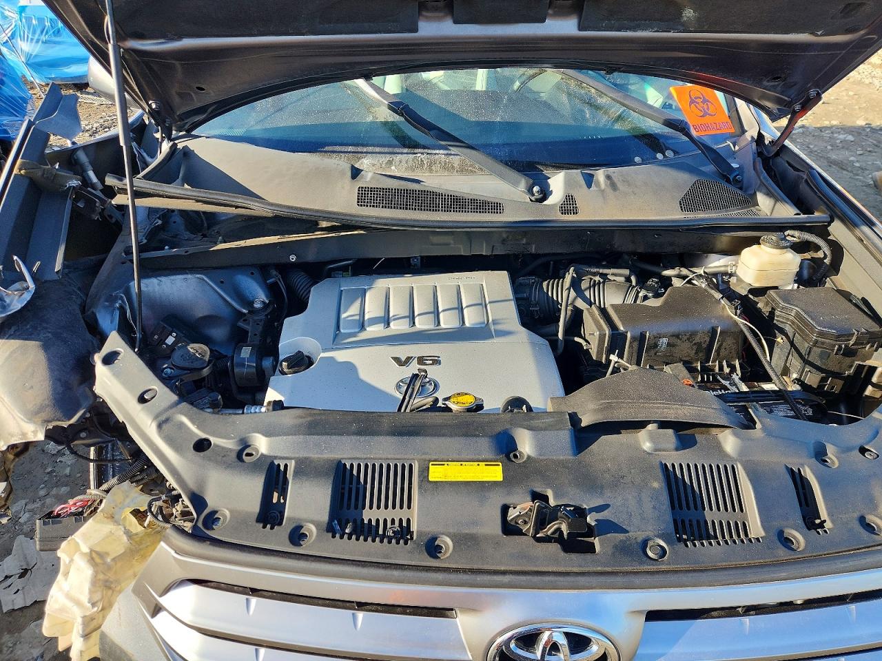 2011 TOYOTA HIGHLANDER BASE photo 11