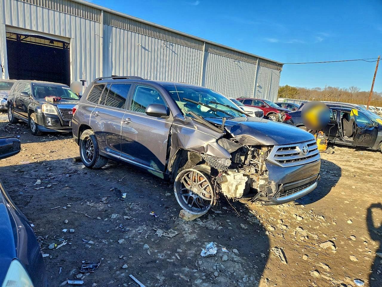 2011 TOYOTA HIGHLANDER BASE photo 4