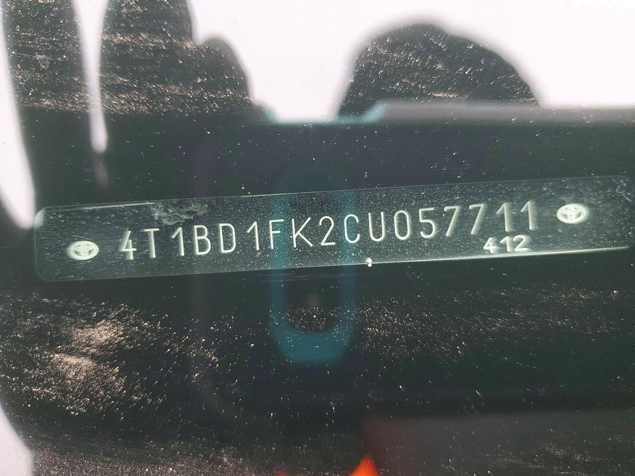 2012 TOYOTA CAMRY HYBRID photo 12