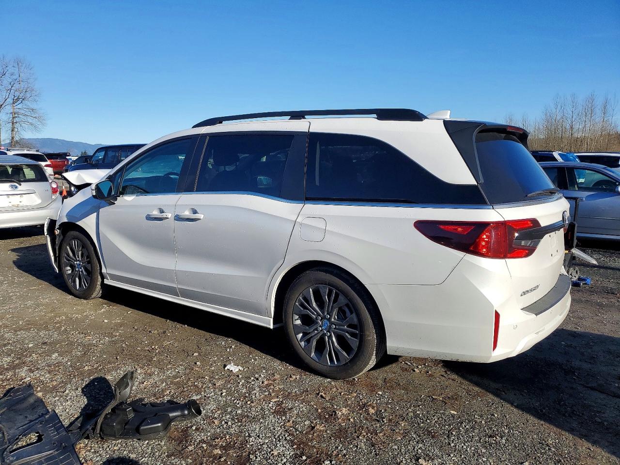 2025 HONDA ODYSSEY TOURING photo 2