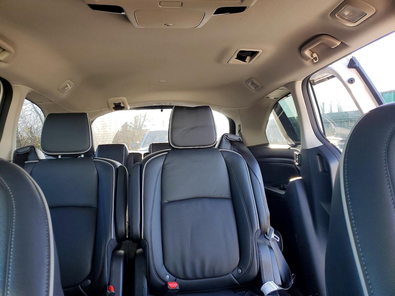 2025 HONDA ODYSSEY TOURING photo 10