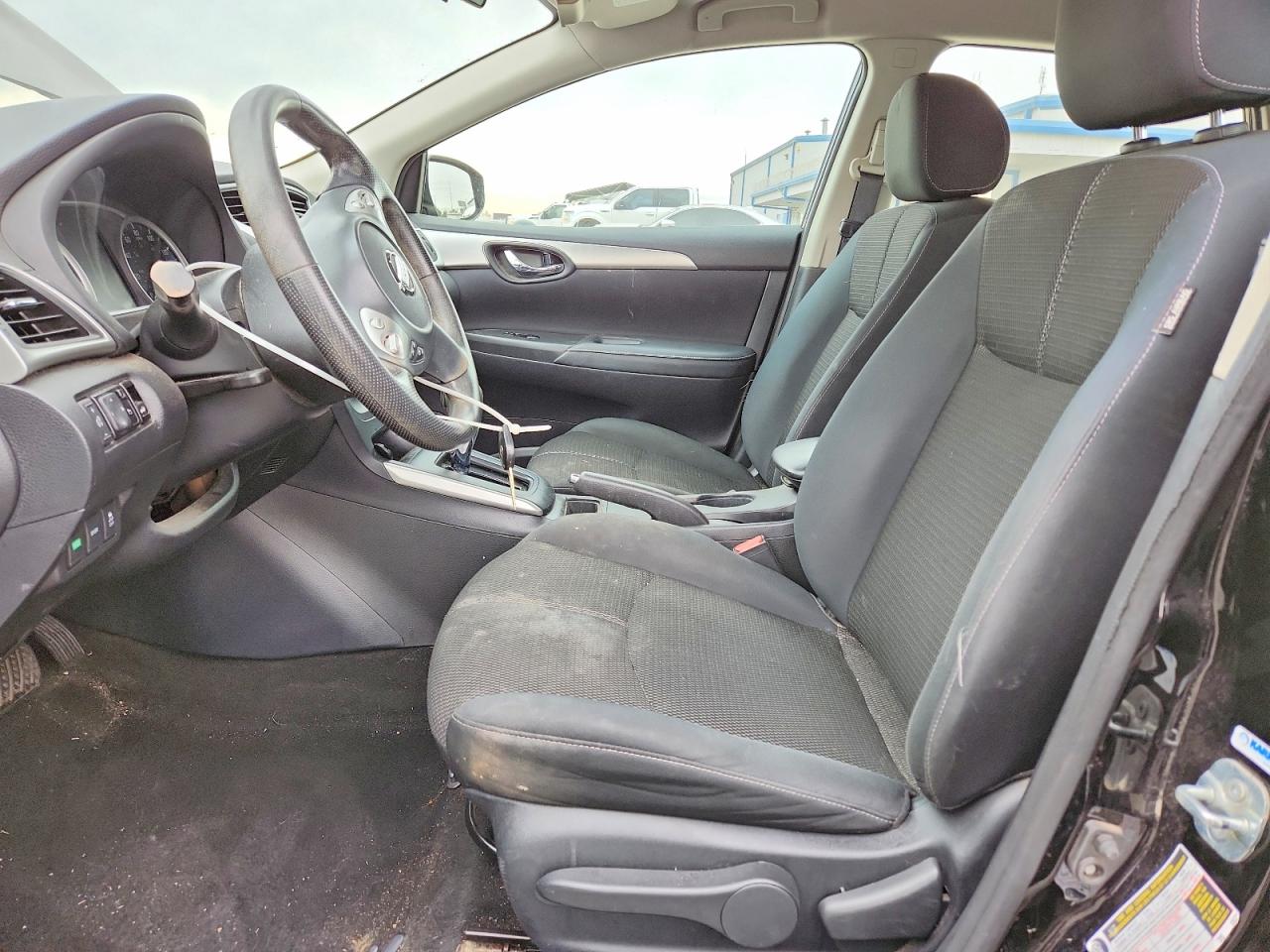 2018 NISSAN SENTRA S photo 7