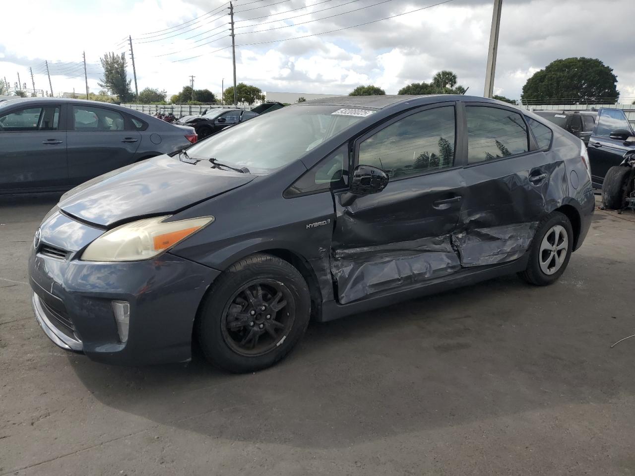 2013 TOYOTA PRIUS