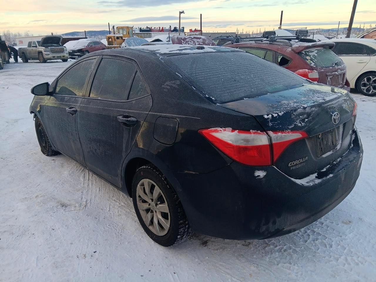 2016 TOYOTA COROLLA L photo 2