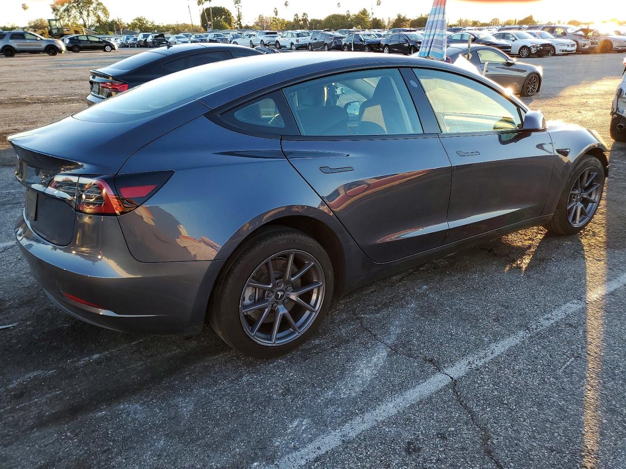 2023 TESLA MODEL 3 photo 3