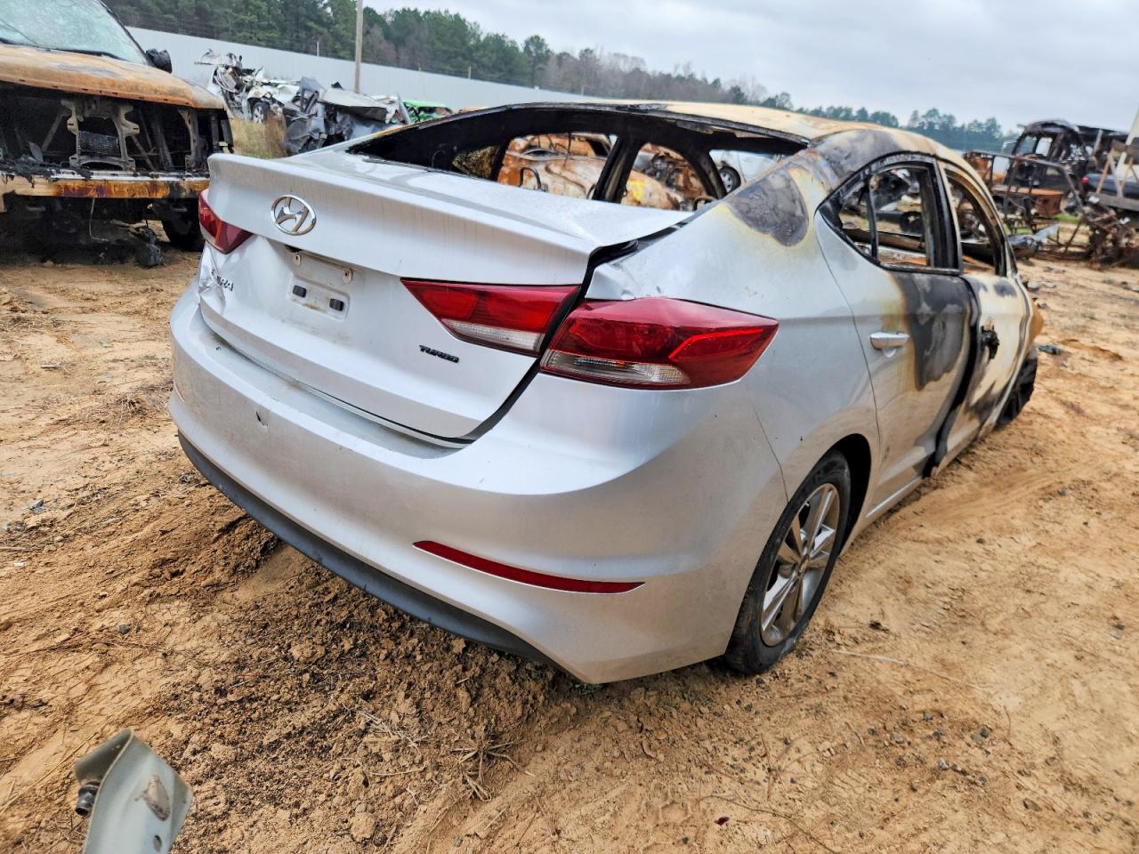 2018 HYUNDAI ELANTRA VALUE EDITION photo 5