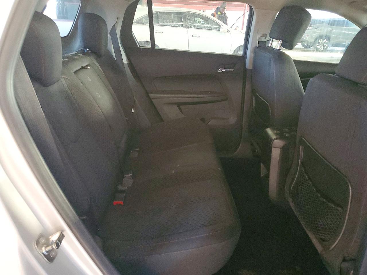 2015 GMC TERRAIN SLE photo 11