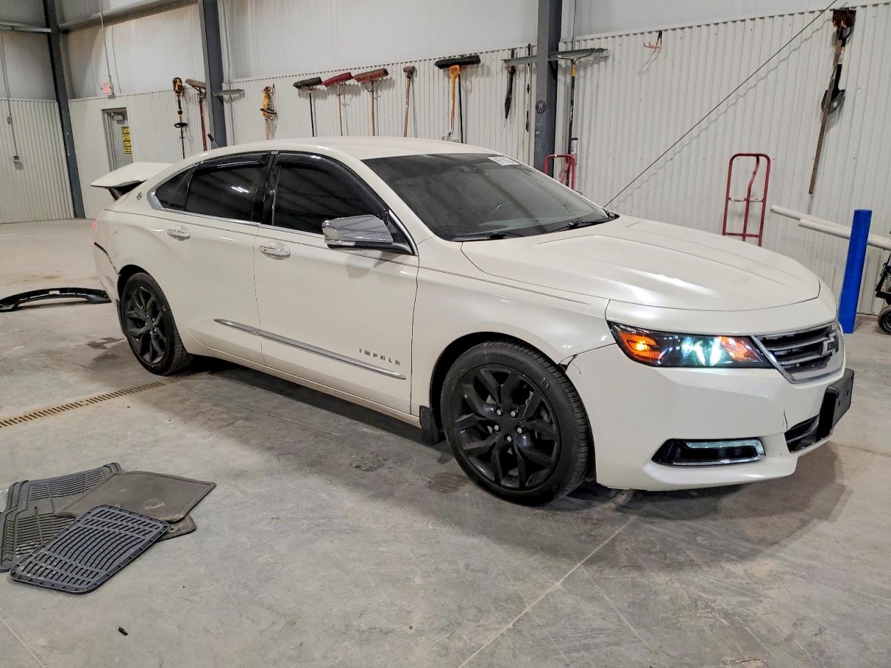 2014 CHEVROLET IMPALA LTZ photo 4